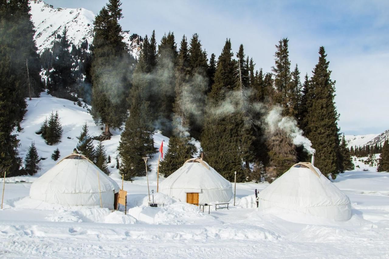 Хостелы Aksuu Yurt Lodge Teploklyuchenka-4