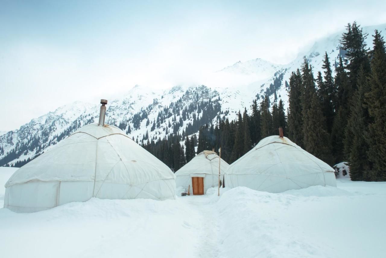 Хостелы Aksuu Yurt Lodge Teploklyuchenka-17