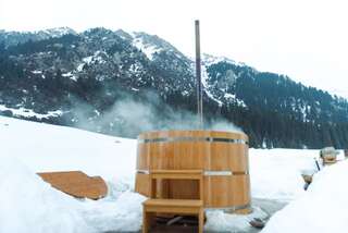 Хостелы Aksuu Yurt Lodge Teploklyuchenka-4