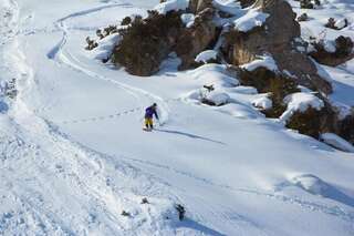 Хостелы Aksuu Yurt Lodge Teploklyuchenka-5